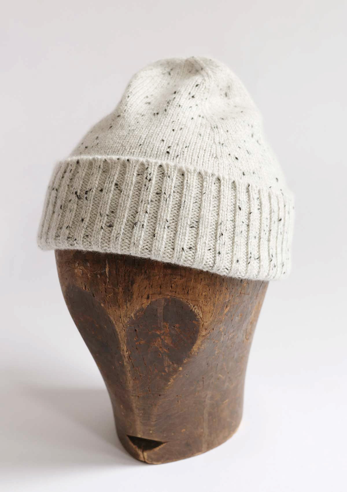 MARI Cashmere Beanie in Terrazzo