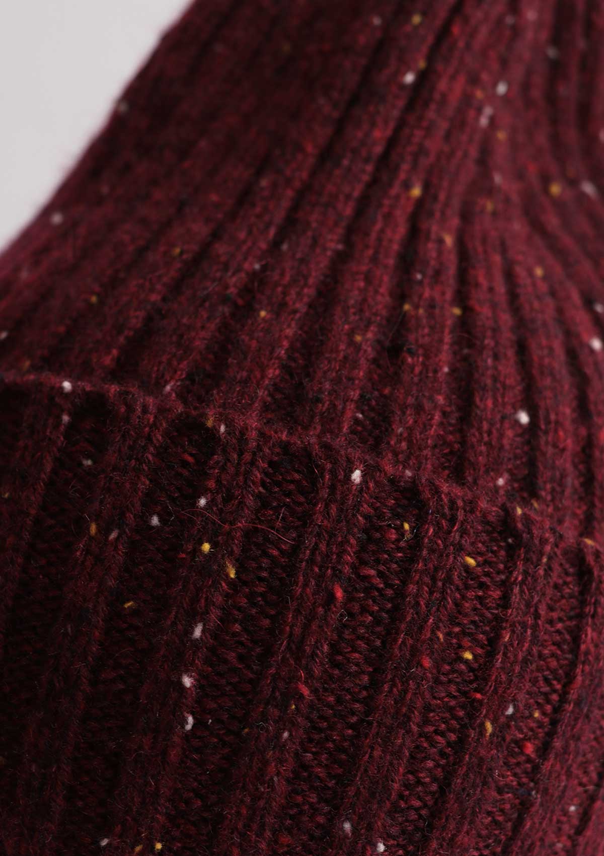 TUVA Ribbed Cashmere Beanie in Bordeaux
