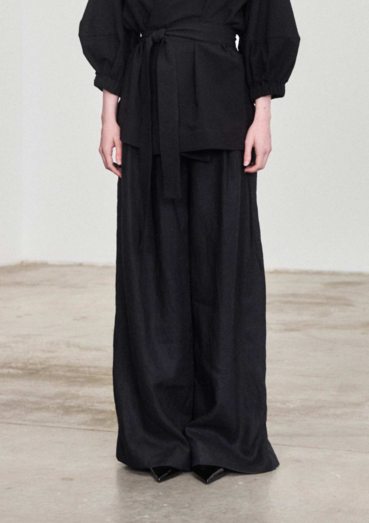 KURT Extra Wide Linen Pants