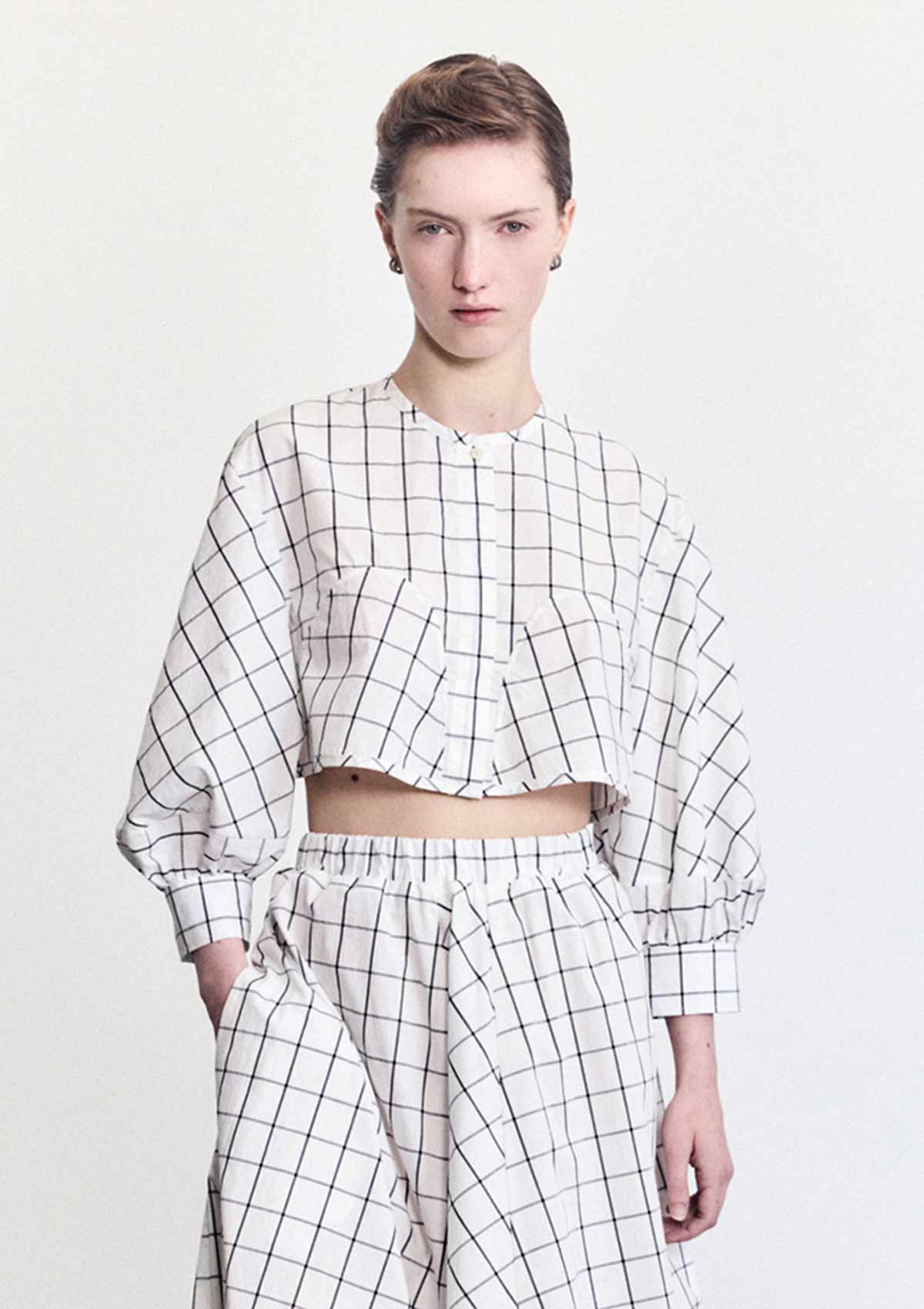 SOPHIE White Crop Top with Balloon Sleeves