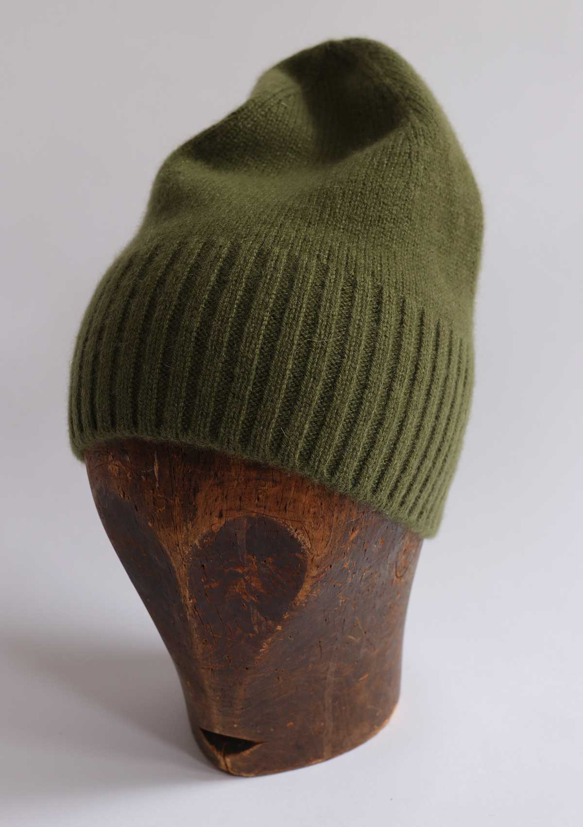 MARI Cashmere Beanie in Pistachio